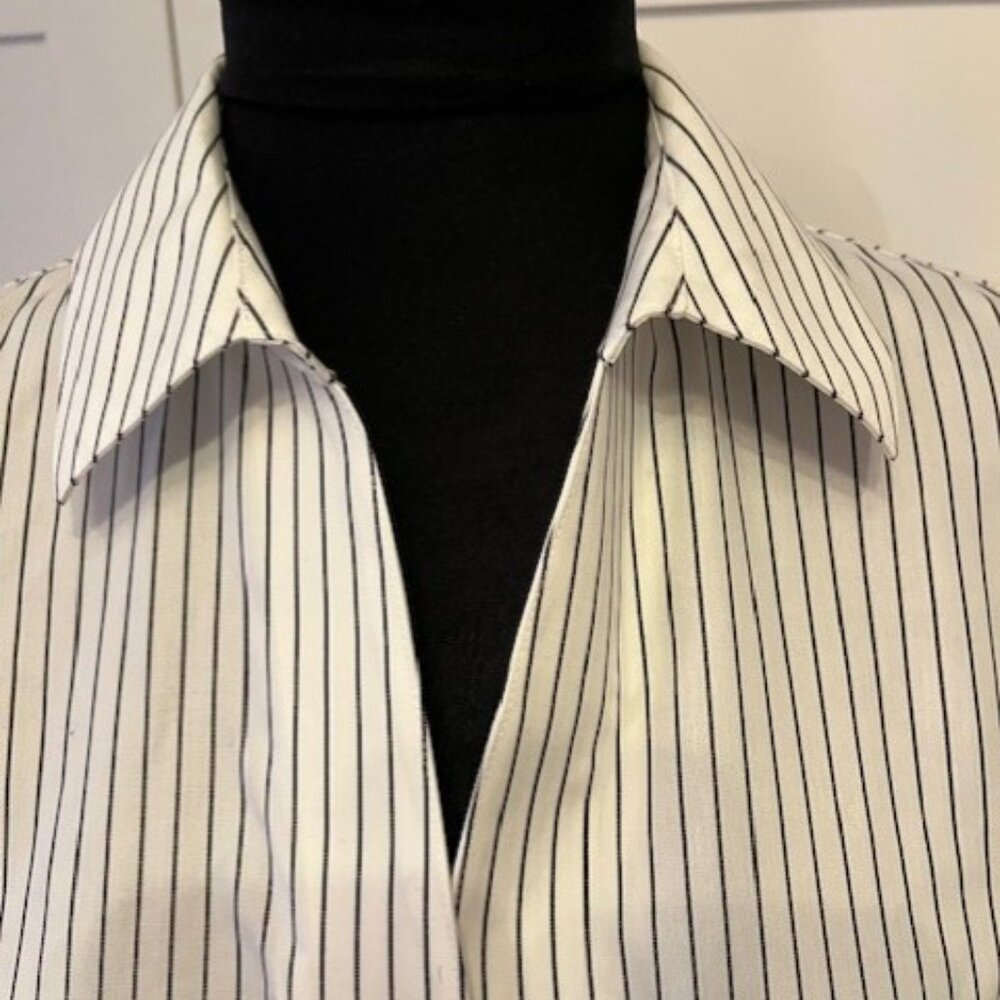 Jones New York tailored 3/4 sleeve blouse